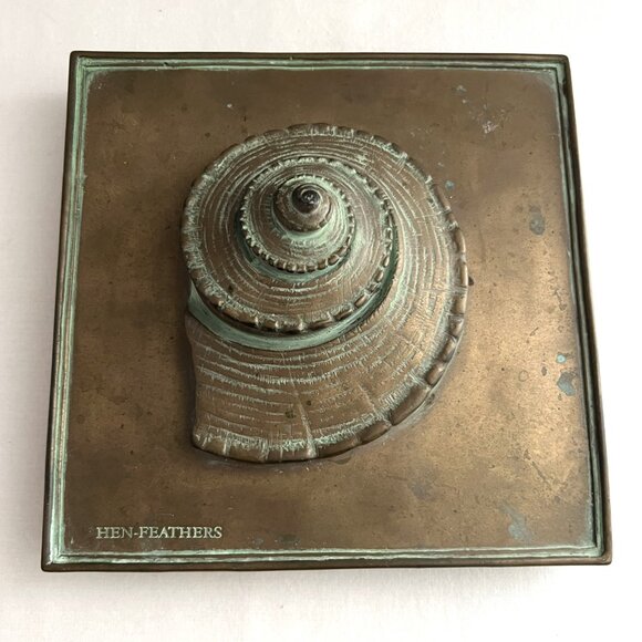 Cast Bronze Over Stone Nutmeg Seashell Wall Decor - Picture 2 of 4